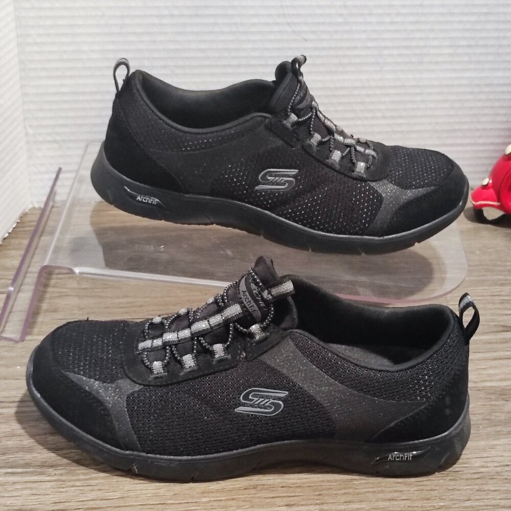 Skechers Arch Fit Refine - Her Best sneakers women's size 7.5 black mesh